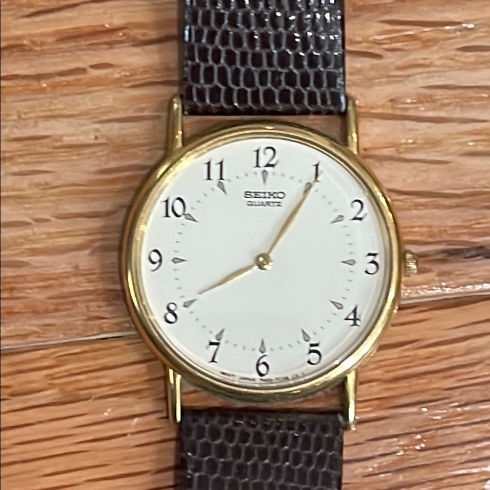 Seiko Gold Case With Black Strap Watch